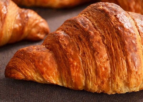 El Croissant Está Siendo Intervenido Por Los Artistas Plásticos de México